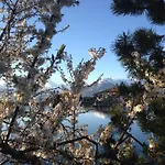 Du Lac Отель 3*